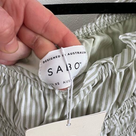 NWT Sabo Blakely Off the Shoulder Dress, size US 2 - Picture 9 of 9